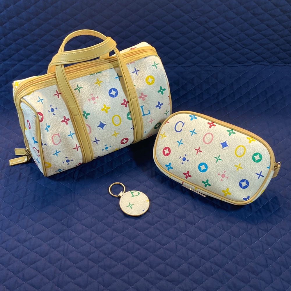 Toiletry Travel 3 Piece Set. Allegro Pacific Brand. Duffle, Makeup & Key Ring.